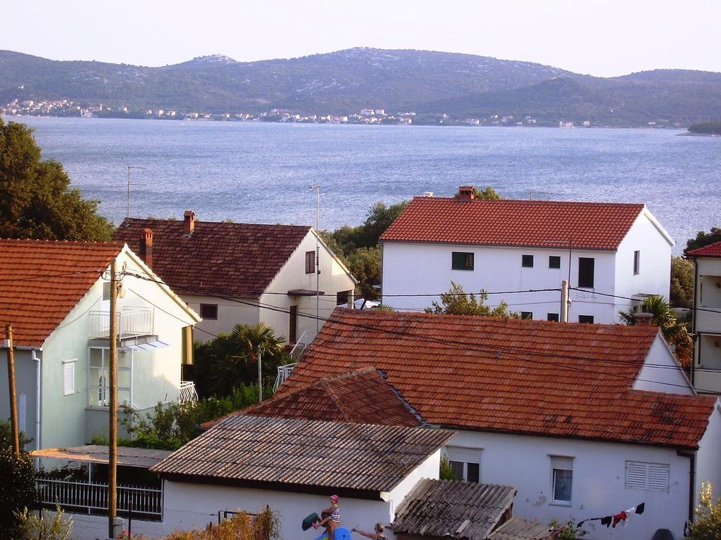 Apartments Andela Sveti Filip i Jakov Chambre photo