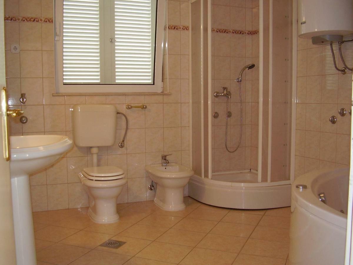 Apartments Andela Sveti Filip i Jakov Extérieur photo
