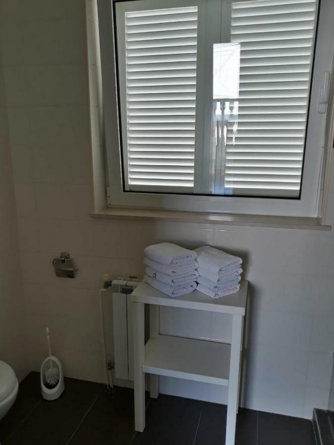 Apartments Andela Sveti Filip i Jakov Extérieur photo